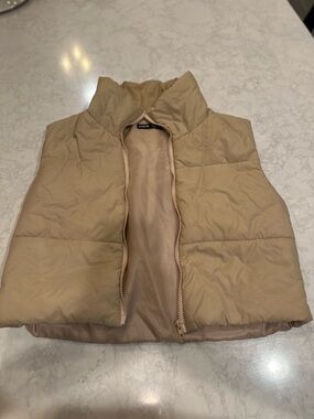 Shein tan size small cropped vest